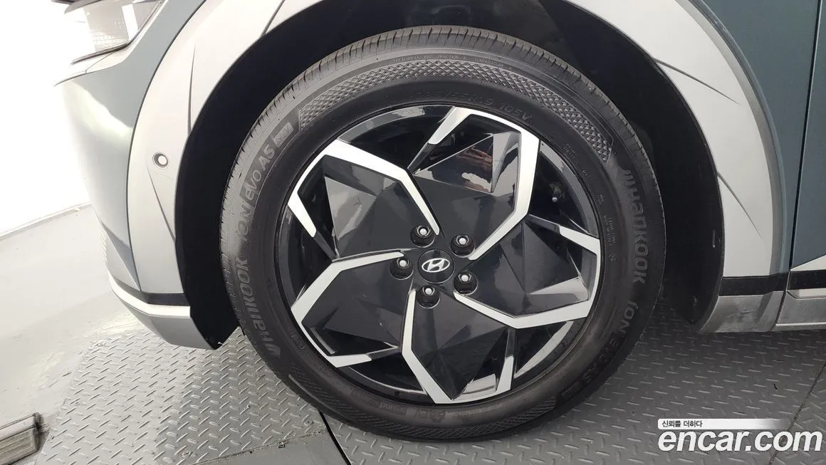 Hyundai Ioniq5 — фото 9