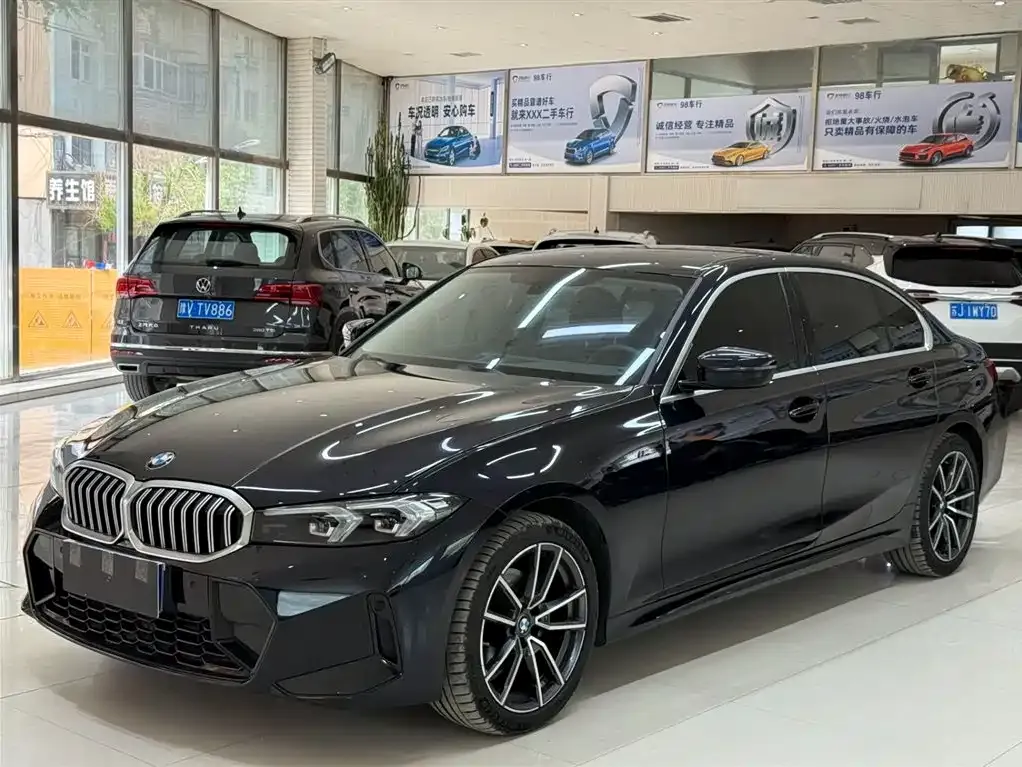 BMW 3 Series — фото 1