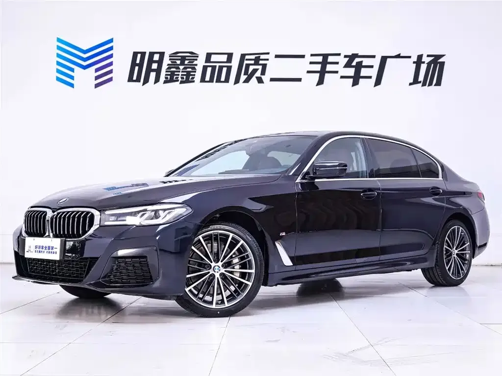 BMW 5 Series — фото 10