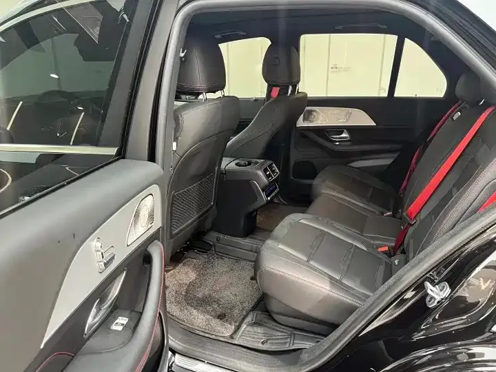 Mercedes-Benz GLE AMG — фото 10