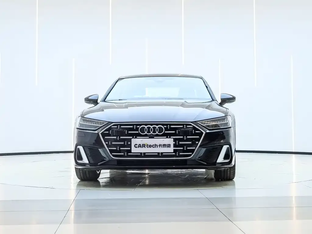 Audi A7L — фото 7