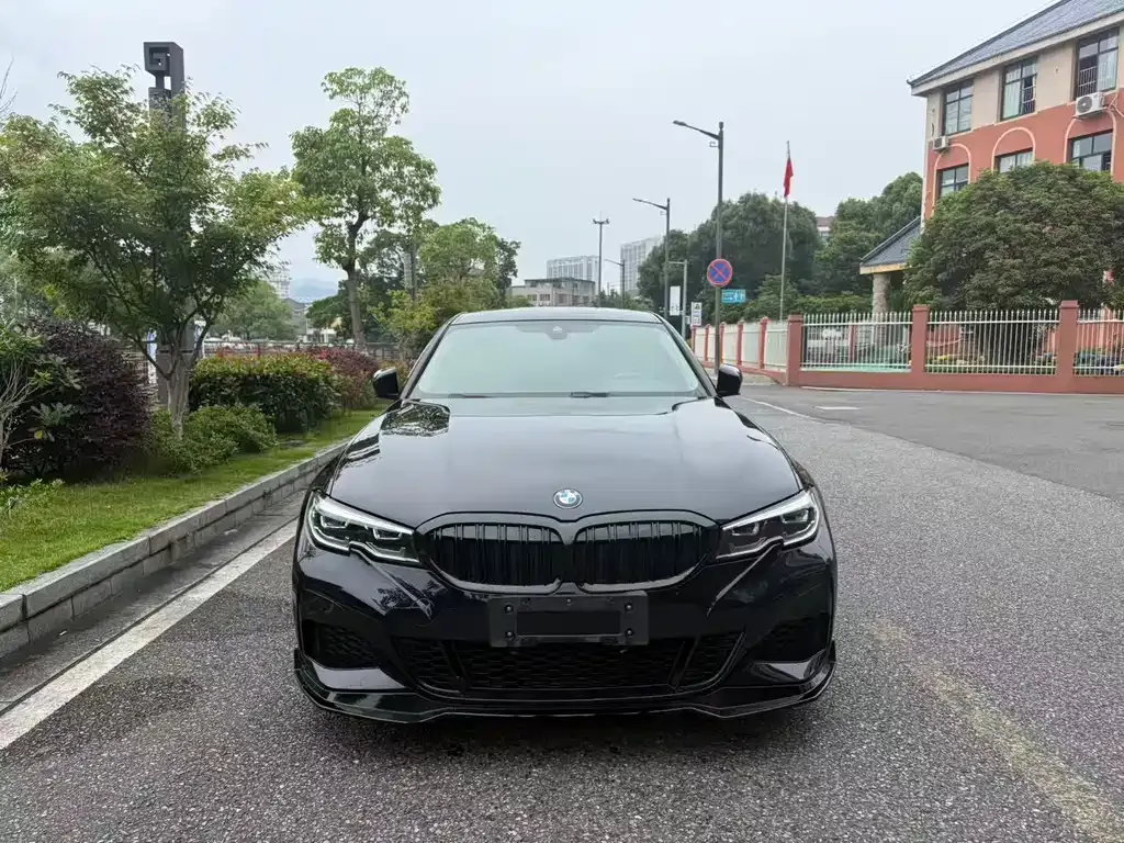 BMW 3 Series — фото 10