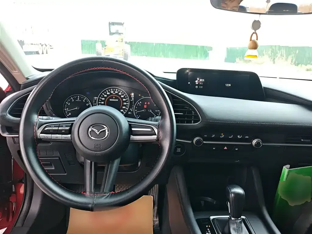Mazda 3 Axela 2021 из CN, фото 9