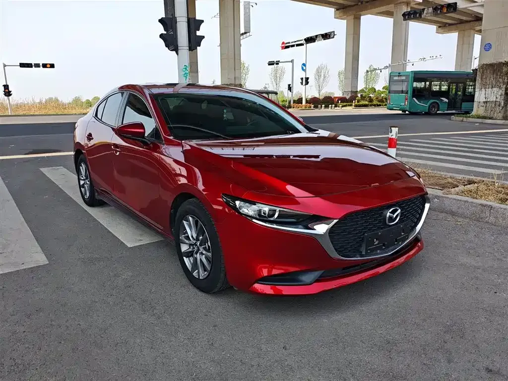 Mazda 3 Axela 2021 из CN, фото 5