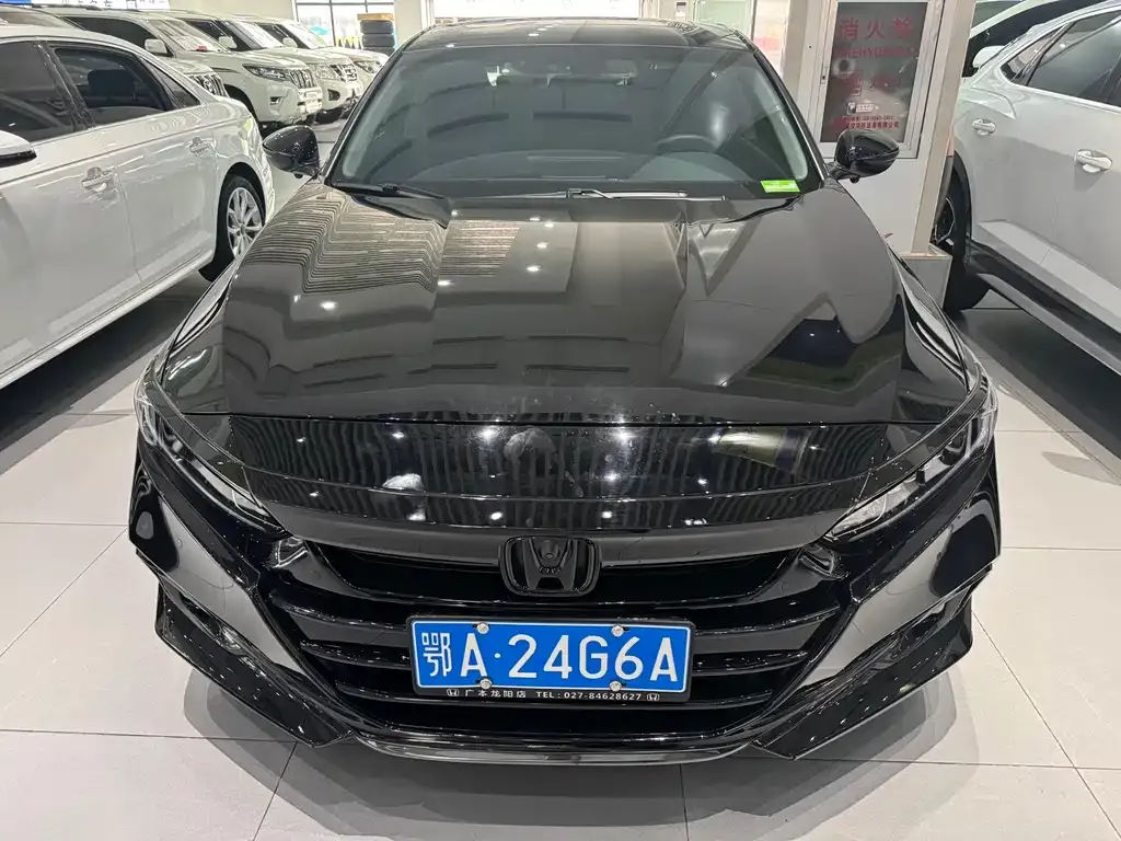 Honda Accord — фото 5