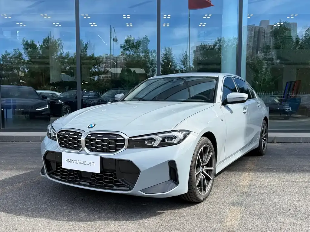 BMW 3 Series — фото 1