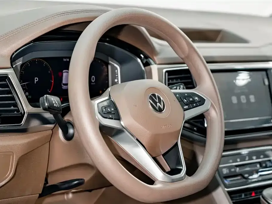 Volkswagen Viloran 2022 из CN, фото 10