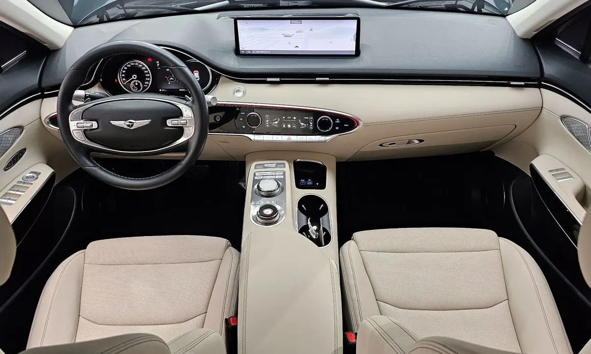 Genesis GV70 — фото 10