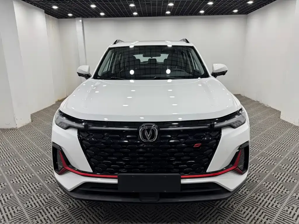 Changan CS35PLUS — фото 8