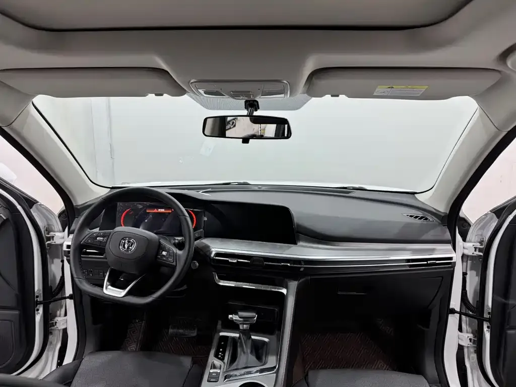 Changan CS35PLUS — фото 2