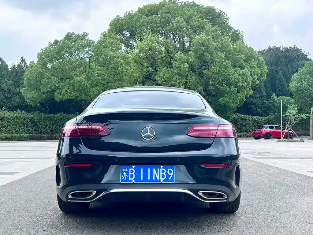 Mercedes-Benz E-Class (Import) — фото 4