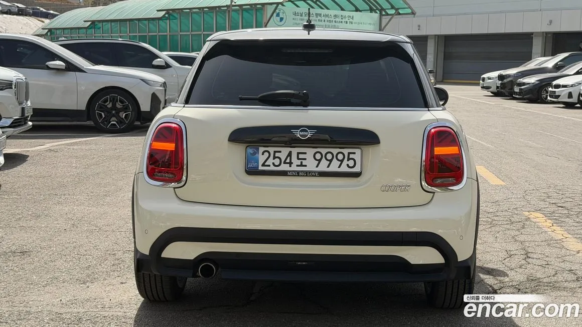 Mini Cooper 2022 из KR, фото 9