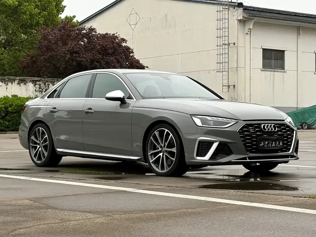 Audi S4 — фото 3