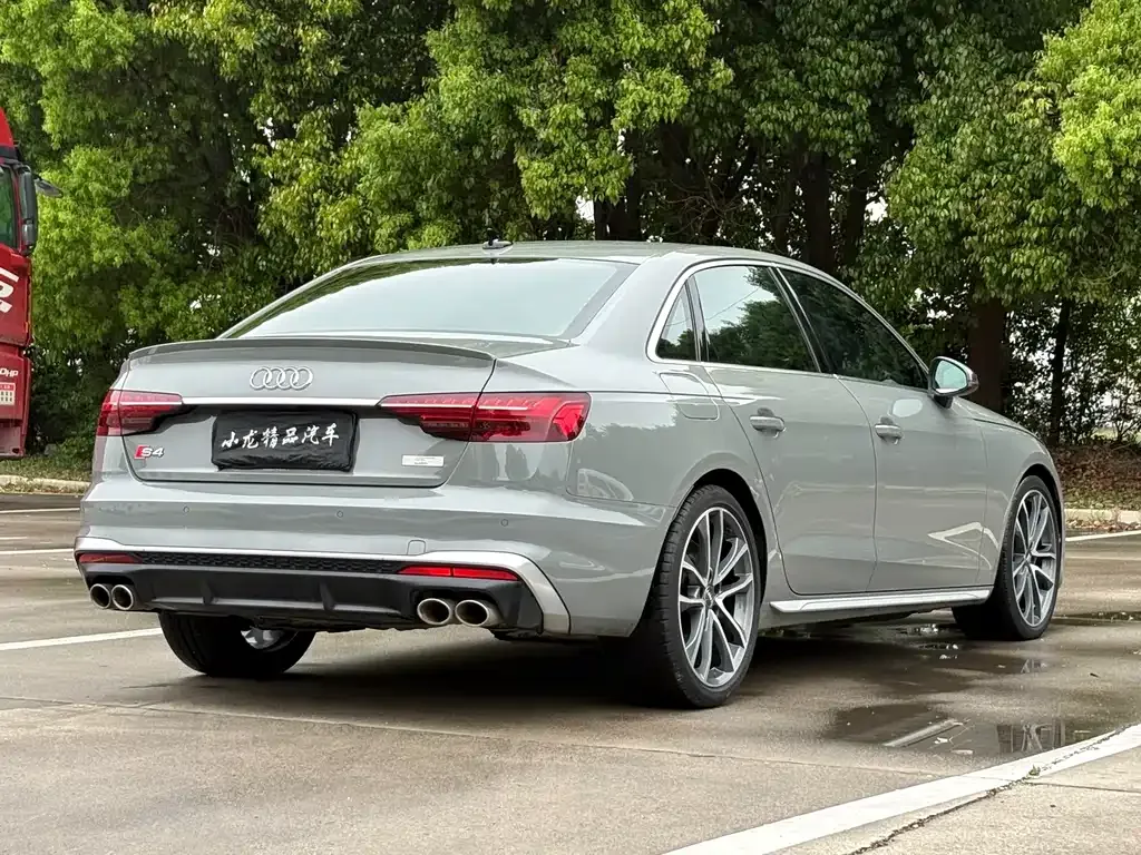 Audi S4 — фото 6