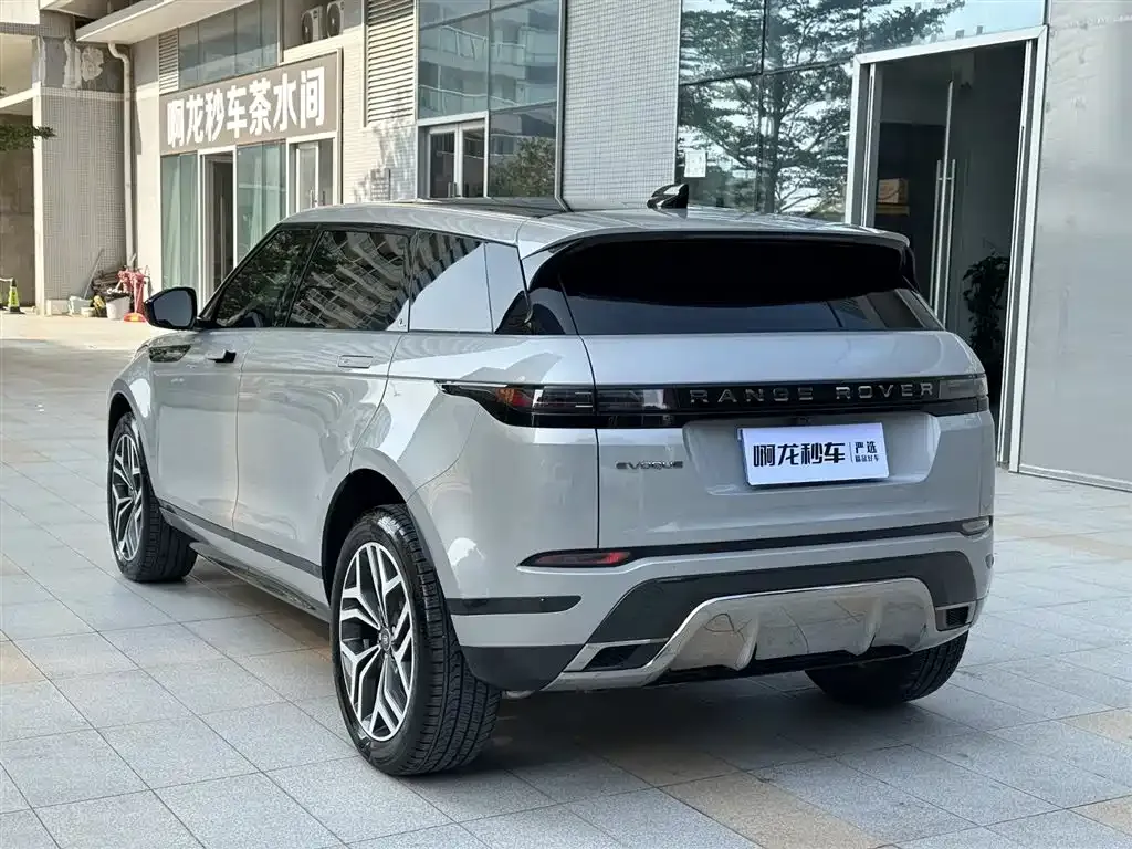 Land Rover Evoque — фото 10