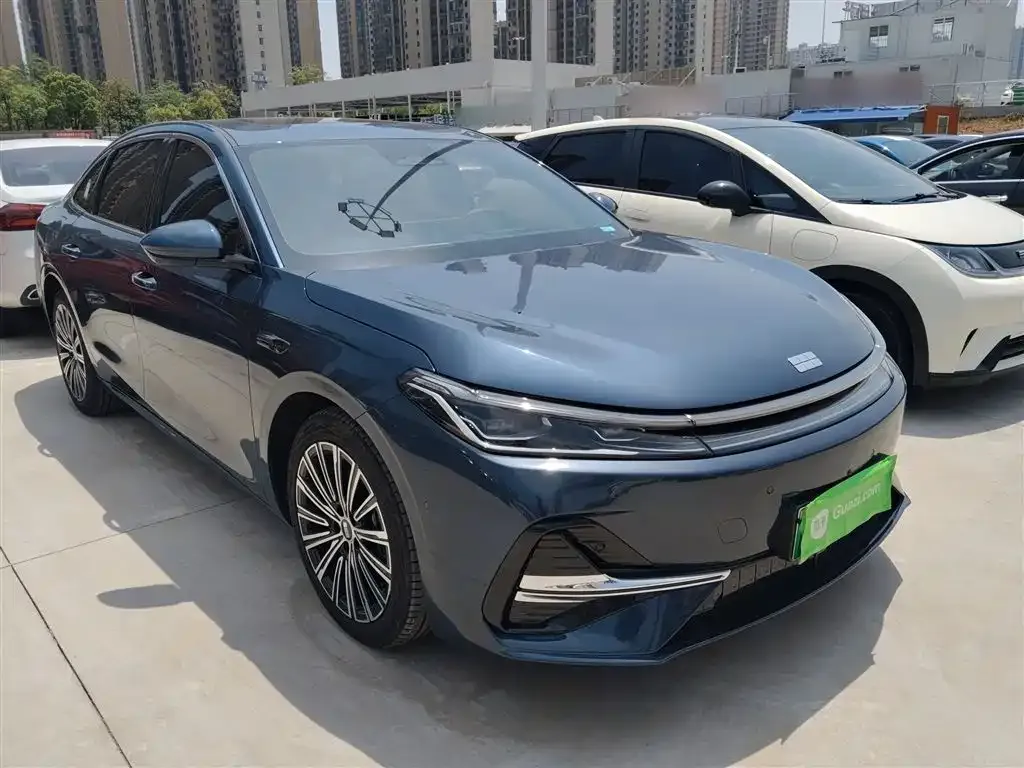Geely Galaxy A7 — фото 10