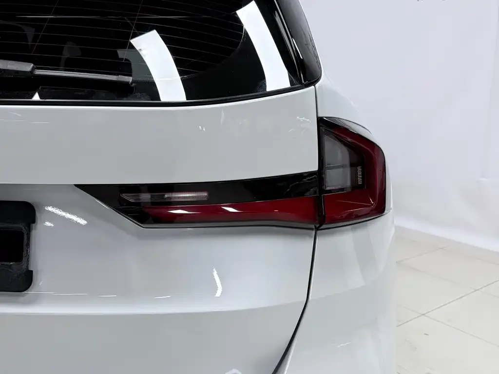 BMW X1 2024 из CN, фото 2