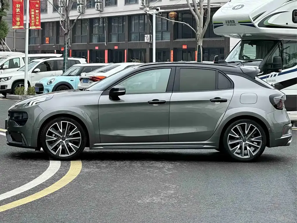 Lynk & Co 02 Hatchback 2022 из CN, фото 9