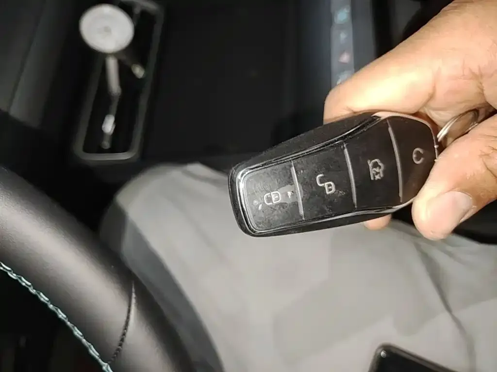 BYD Qin L 2026 из CN, фото 2