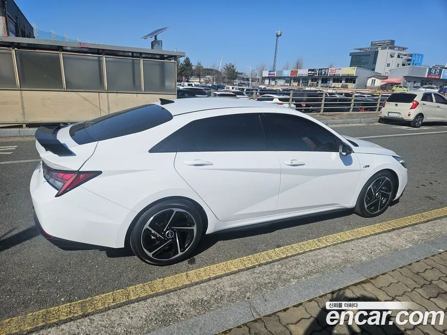 Hyundai AVANTE — фото 10
