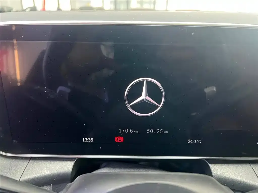 Mercedes-Benz GLC 2024 из CN, фото 2