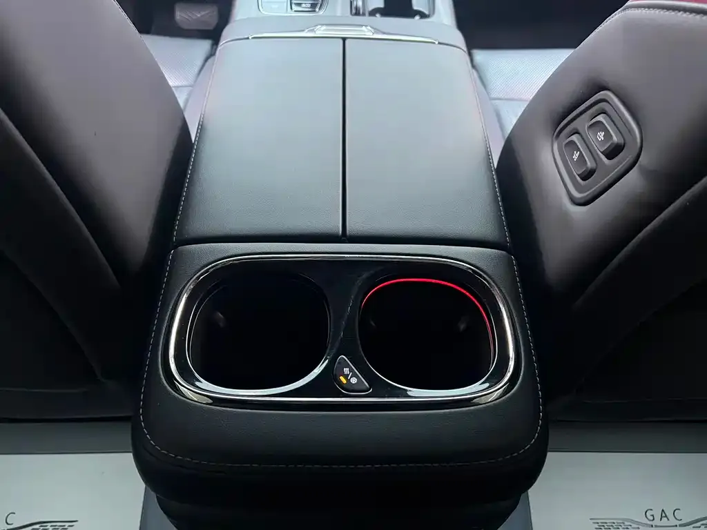 GAC Motor Trumpchi M8 — фото 2