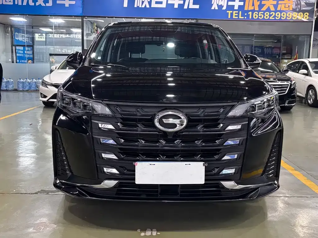 GAC Motor Trumpchi M6 — фото 10