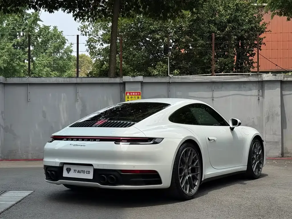 Porsche 911 — фото 4