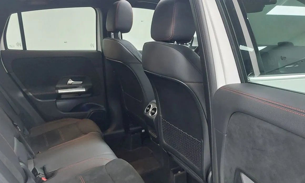 Mercedes-Benz GLA-Class 2024 из KR, фото 10
