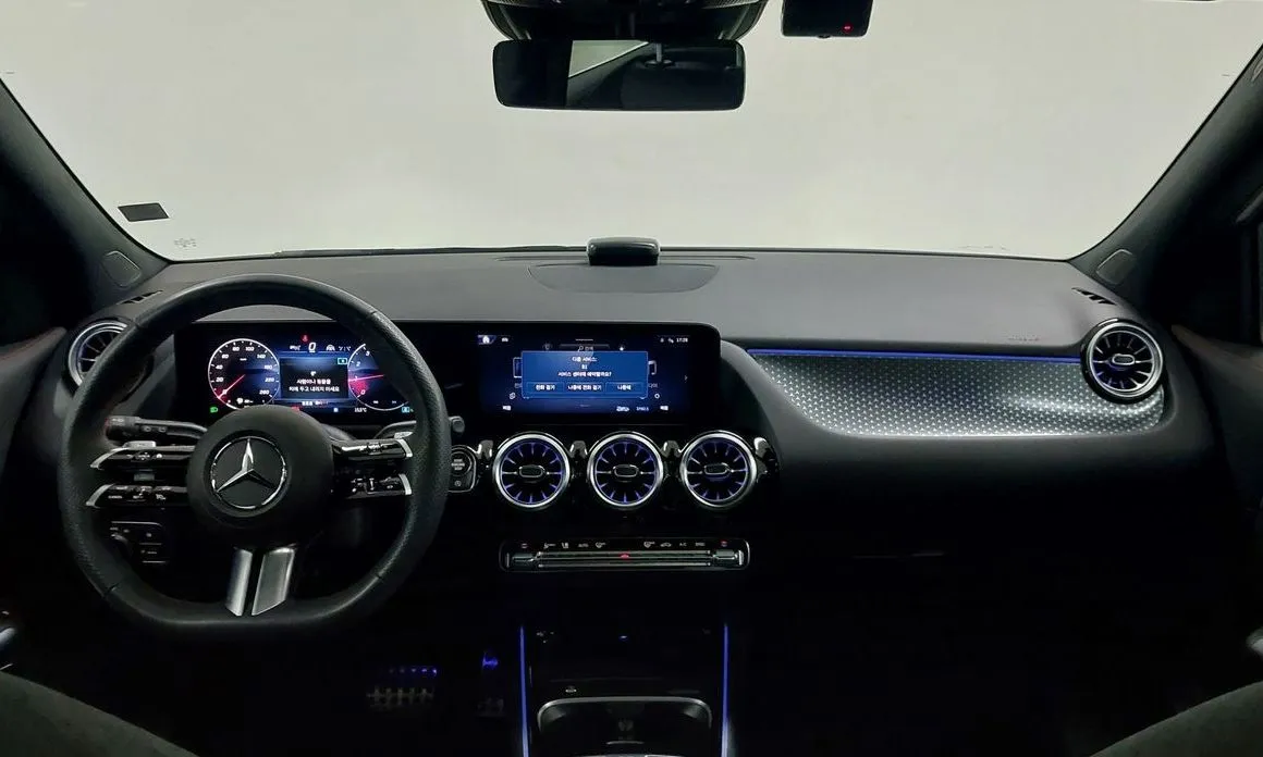 Mercedes-Benz GLA-Class 2024 из KR, фото 8