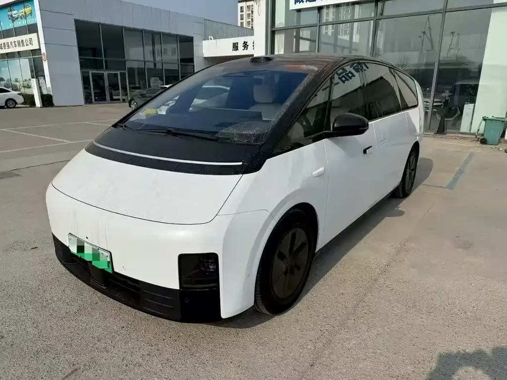 Li Auto MEGA