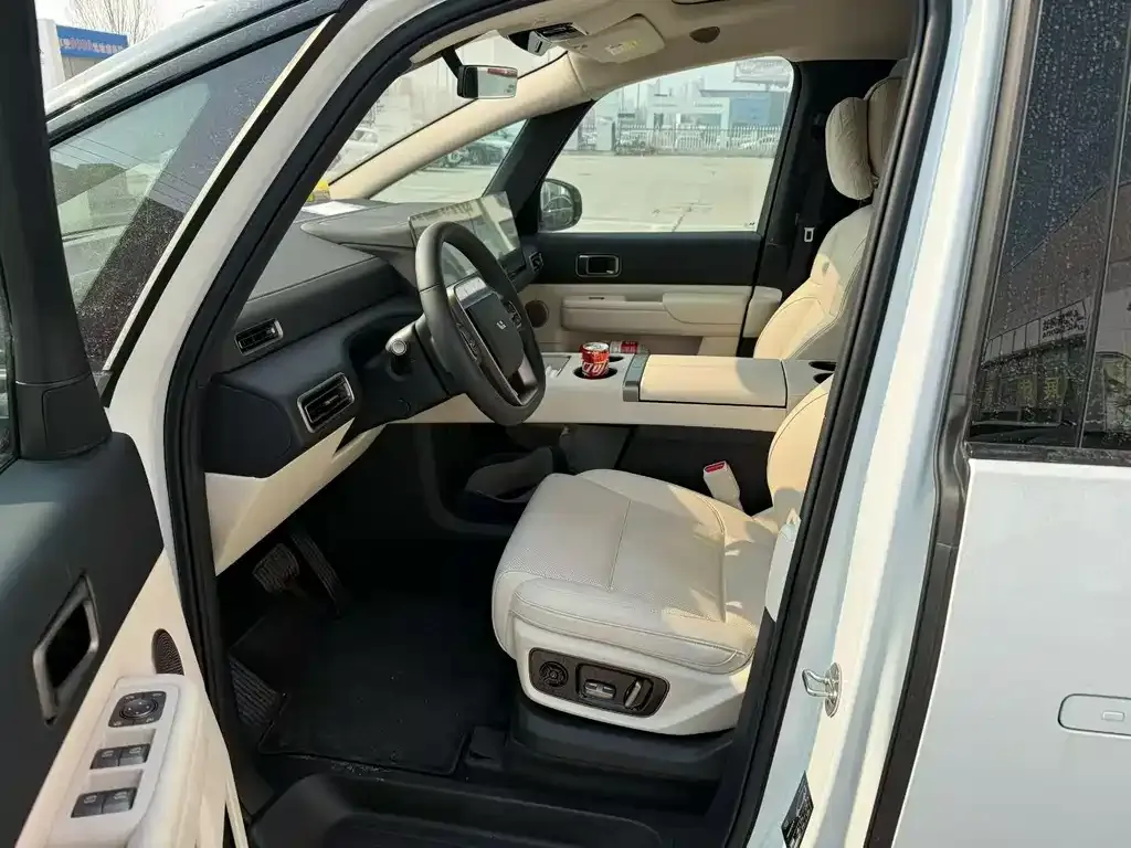 Li Auto MEGA 2025 из CN, фото 2