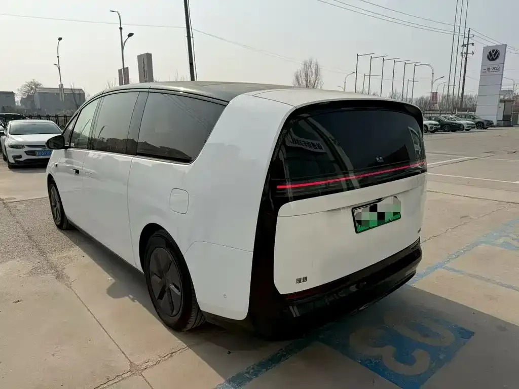 Li Auto MEGA 2025 из CN, фото 3