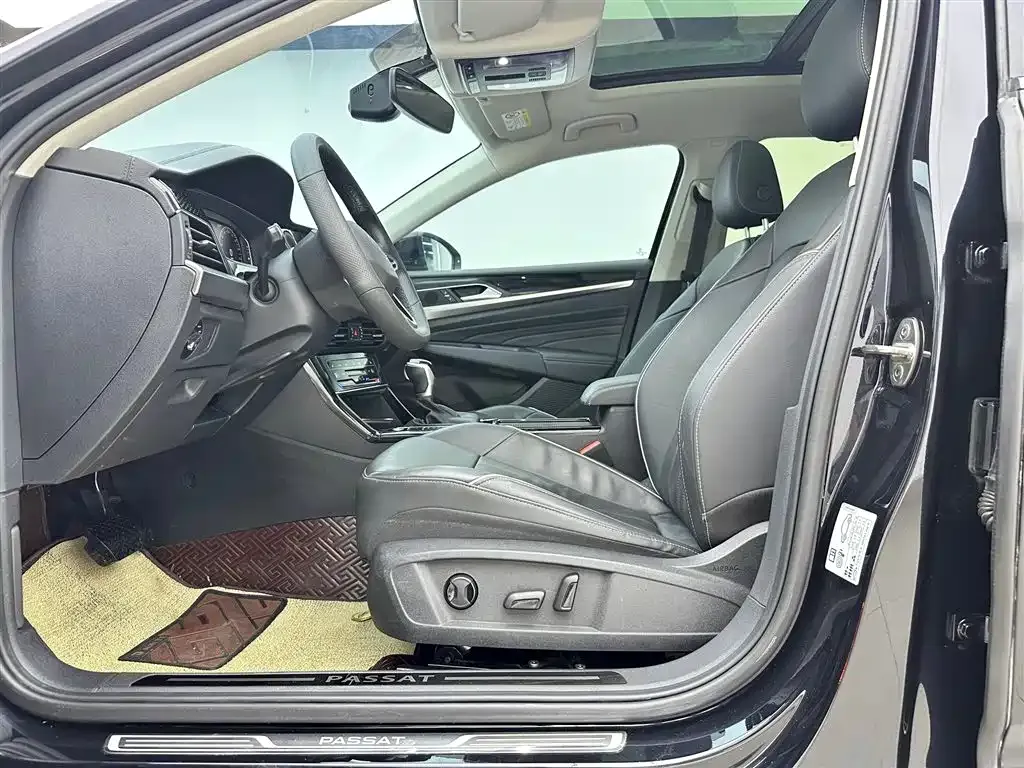 Volkswagen Passat — фото 6