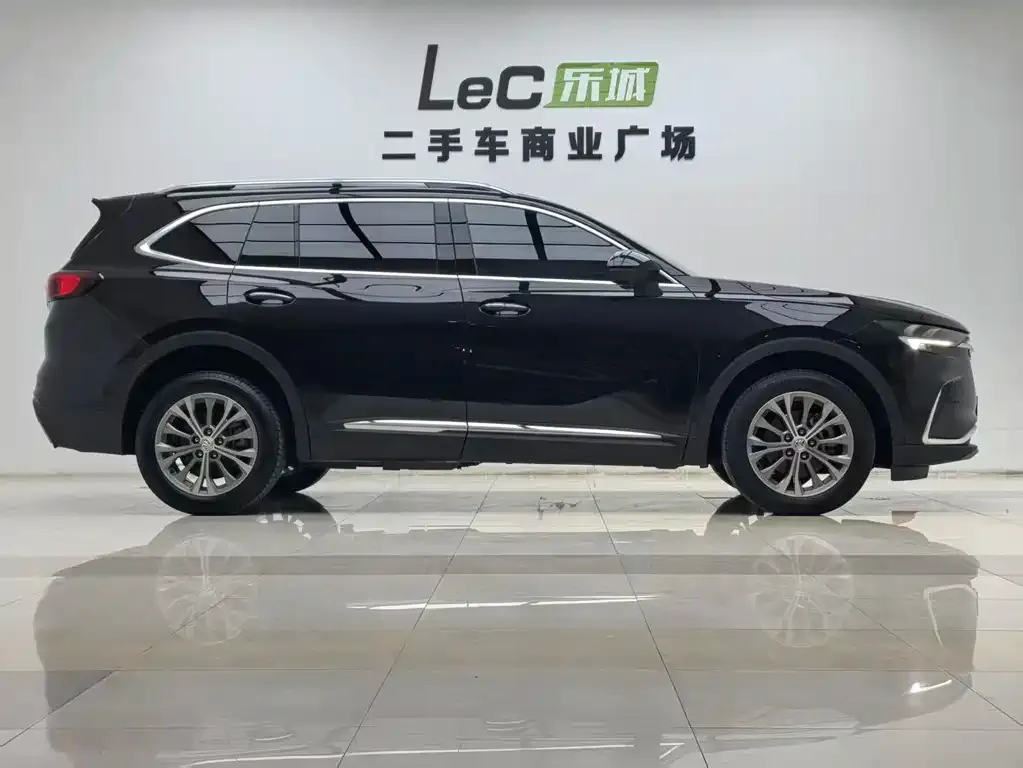 Buick Envision Plus — фото 6