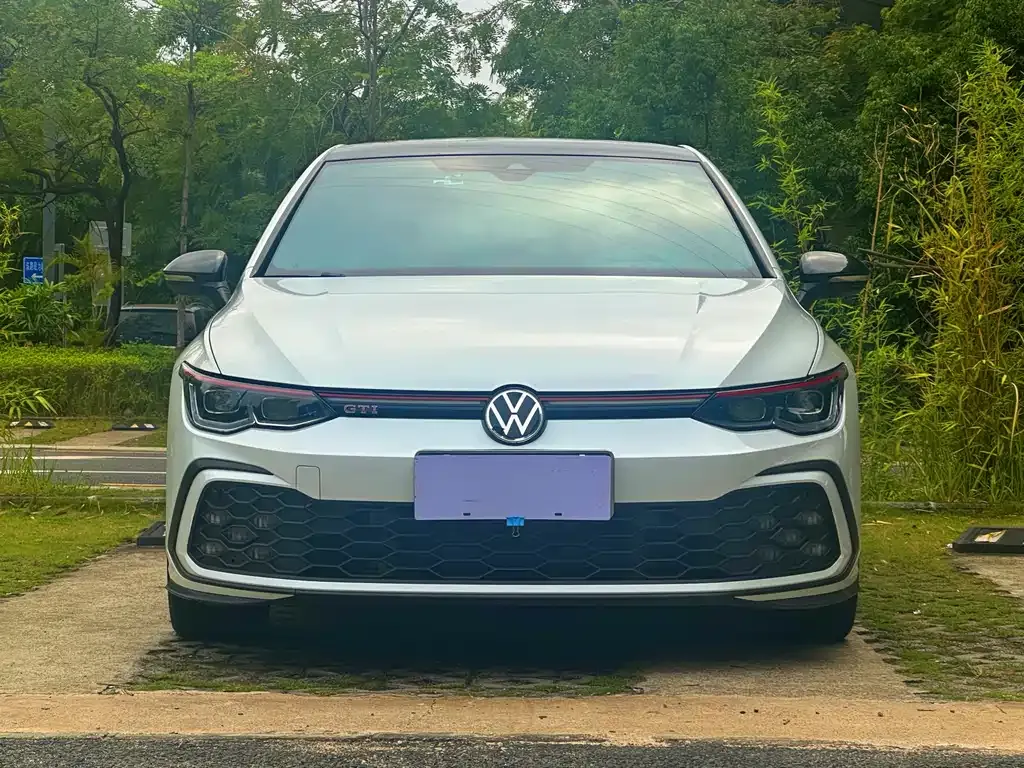 Volkswagen Golf GTI — фото 4
