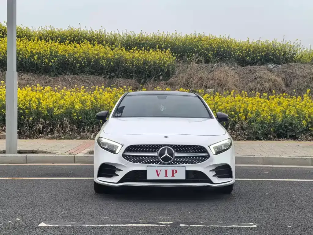 Mercedes-Benz A-Class — фото 4