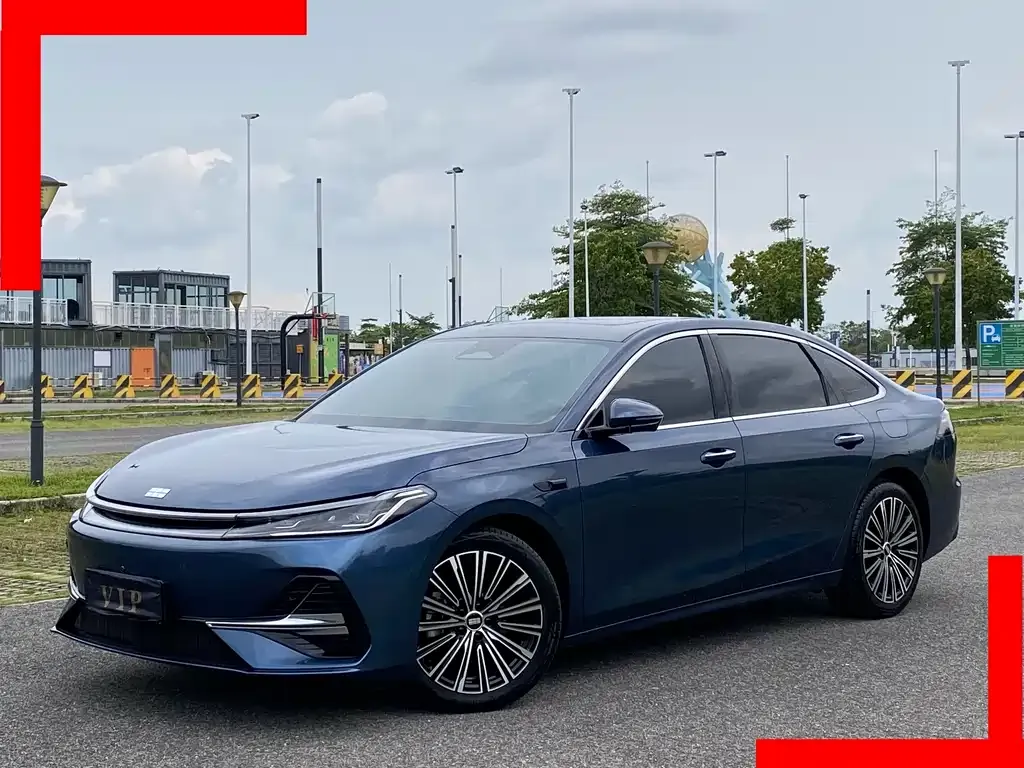 Geely 银河A7 EM — фото 1