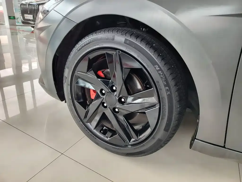 Hyundai Elantra 2022 из CN, фото 8