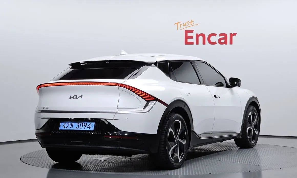 Kia EV6 — фото 2