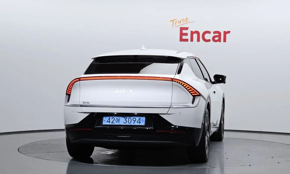 Kia EV6 — фото 3