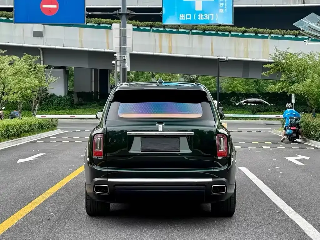 Rolls-Royce Cullinan — фото 4