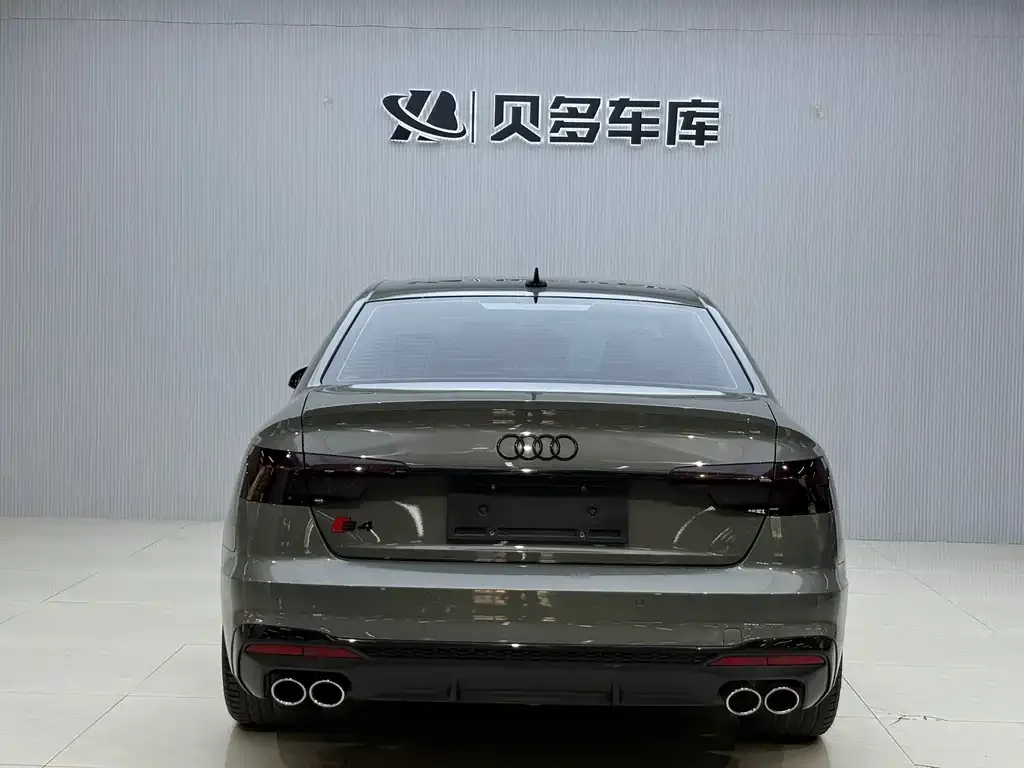 Audi S4 2023 из CN, фото 3