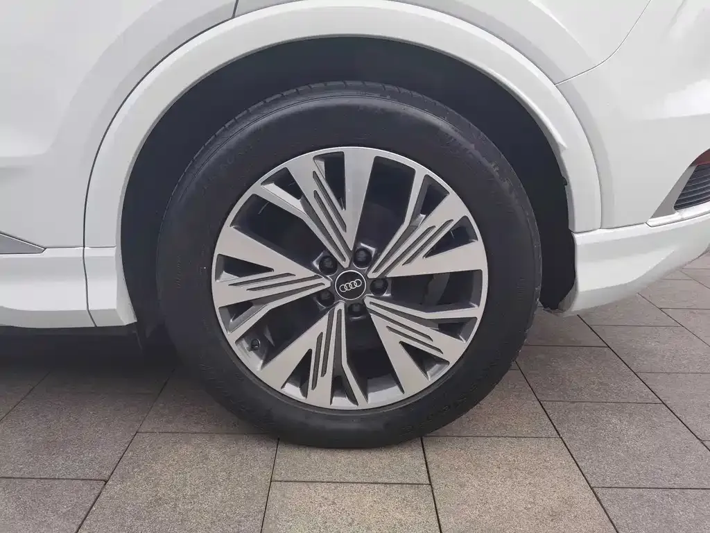 Audi Q4 e-tron 2023 из CN, фото 9