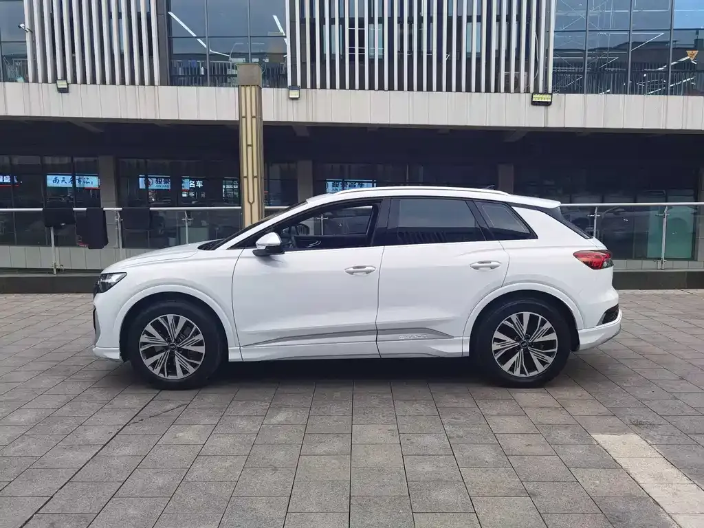 Audi Q4 e-tron 2023 из CN, фото 6
