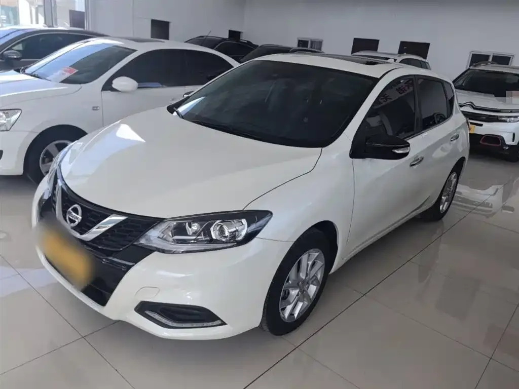 Nissan Tiida 2023 из CN, фото 9