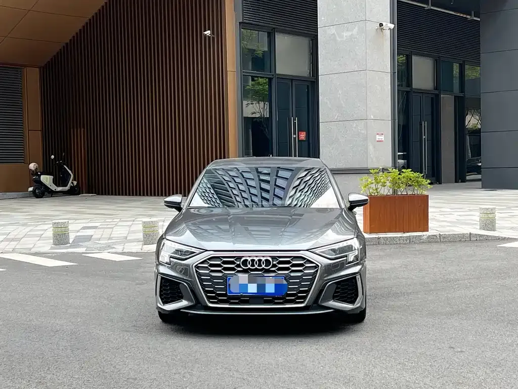 Audi A3 — фото 2