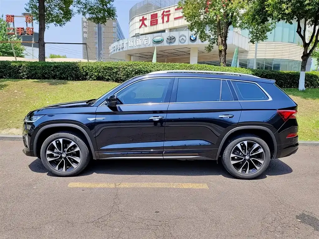 Skoda Kodiaq 2023 из CN, фото 10
