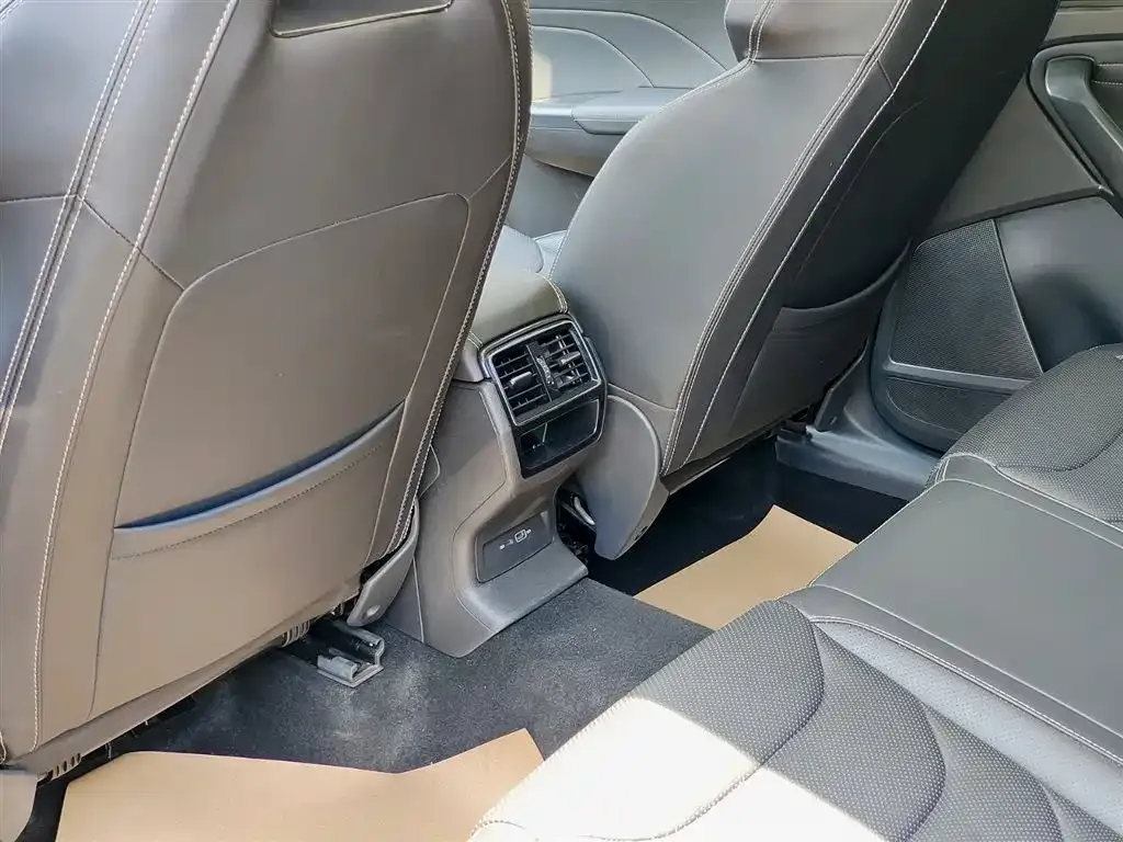 Skoda Kodiaq 2023 из CN, фото 3