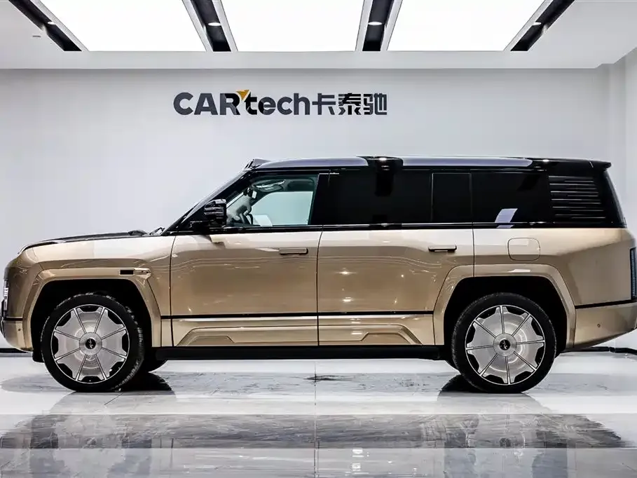 Yangwang U8 L 2026 из CN, фото 4